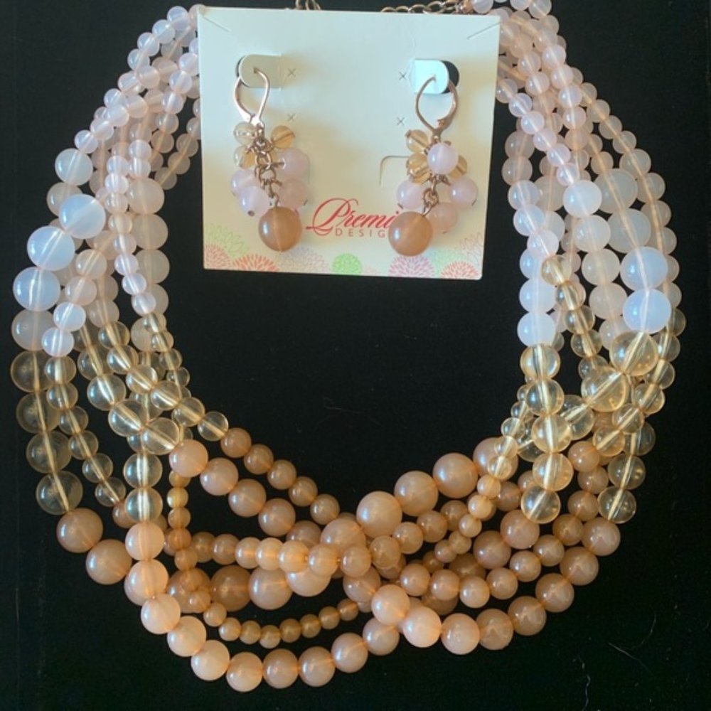 Necklace + earrings